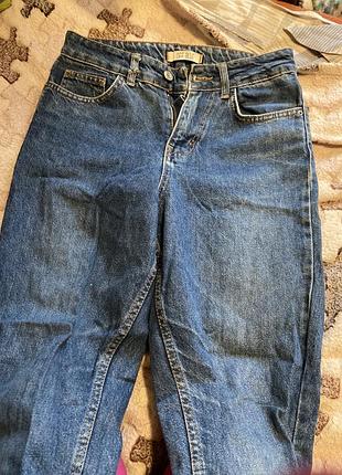 Мом джинси