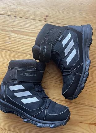 Черевики adidas