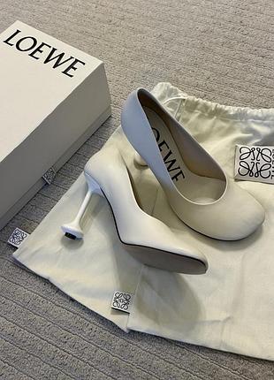 Продам новые туфли loewe, размер 39