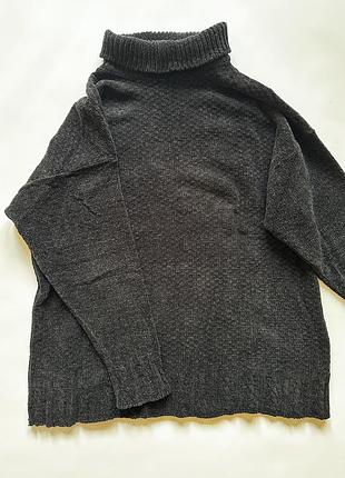 Светр жіночий