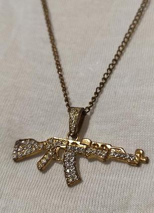 Ланцюжок із кулончиком, підвіскою
біжутерія. прикраса