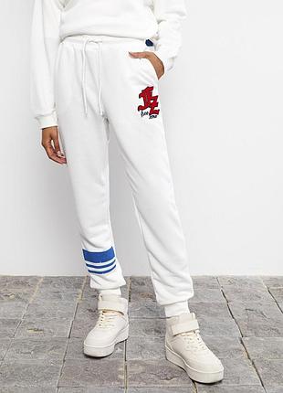 Спортивные штаны женские м