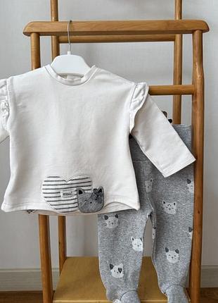 Костюм немовляті