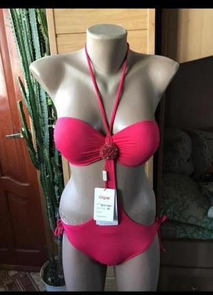 Суцільний купальник