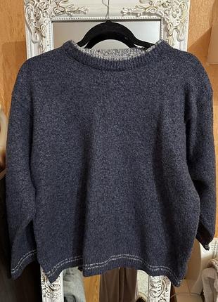 Светр з вовни