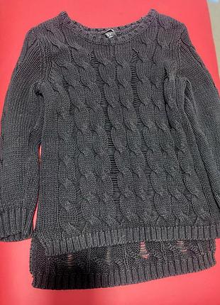 Светр жіночий