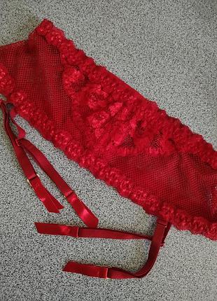 Пояс з підтяжками для панчіх