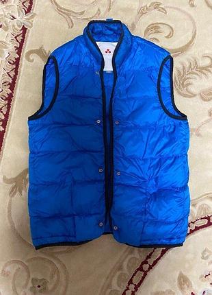 Пуховая безрукавка подстежка peuterey