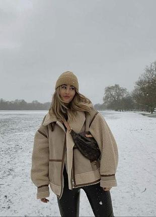 Стильная дубленка оверсайз
