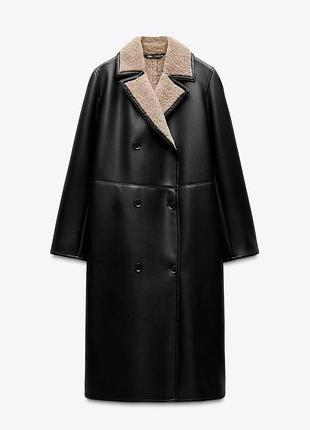 Пальто кожушек двубортное кожаное с овчиной zara