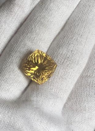 Медовий цитрин