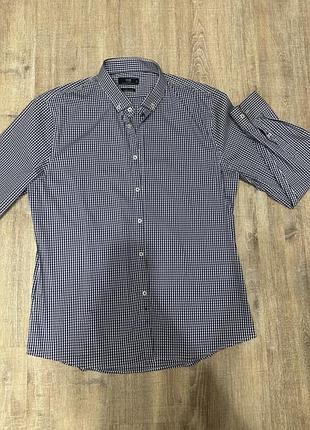 Сорочка чоловіча у клітинку ,синьо-білий колір,розмір м,підійде на с/м,стан ідеальний ,склад- 75% бавовна ,22%поліамід