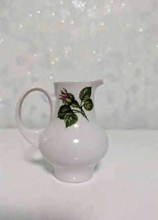 Миниатюрный фарфоровой сливок с розой kahla