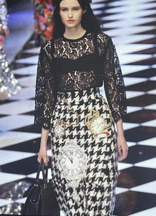 Сукня з темою годинників від дольче габбана