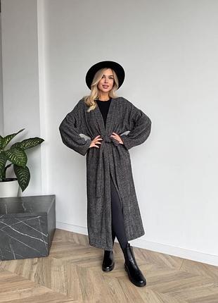 Стильный элегантный удлиненный кардиган