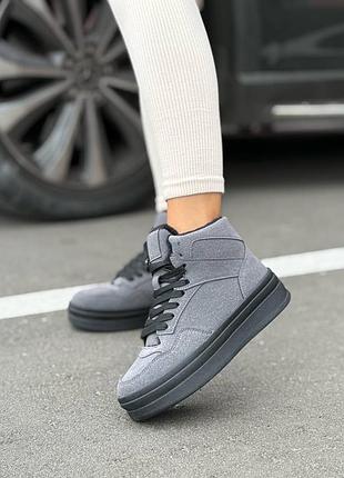 Ботинки женские