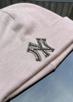 Продам нові шапки теплі , розмір універсальний по оптовим цінам