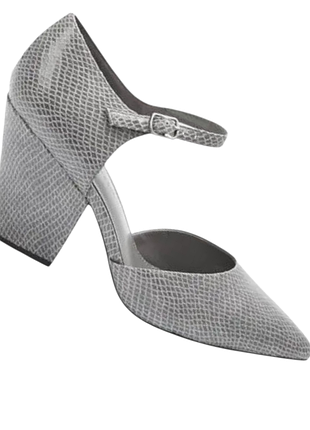 Next,нові жіночі стильні туфлі,р.40-41