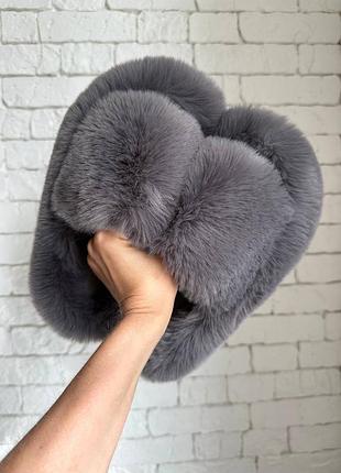 Графитовые тапочки из эко меха темно-серого цвета меховые тапочки домашние тапочки пушистые комнатные темно-серые