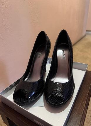 Туфлі чорні жіночі, виробництво австрія, 38 р.