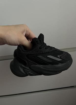 Adidas ozelia 21 розмір