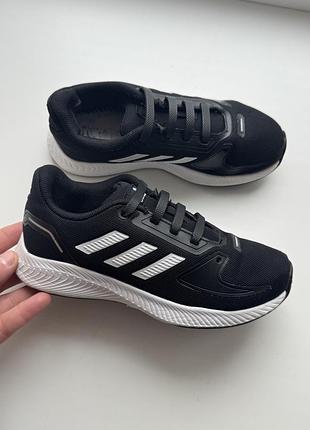 Кросівки adidas 31 р