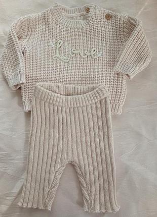 Костюм на новонароджену дитину