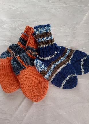 Вязаные детские носки