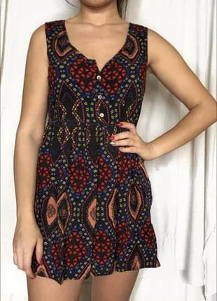 Класна легка сукня