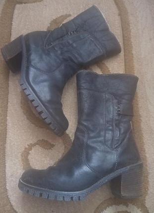 Ботинки кожаные женские утепленные / 38 р.