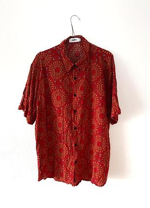 Красная рубашка с принтом и коротким рукавом vatpove