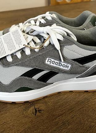 Кросівки чоловічі reebok gl1100 розмір 42