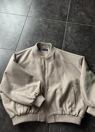 Бомбер zara