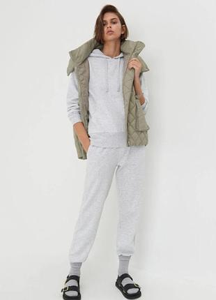 Базове худі на флісі.