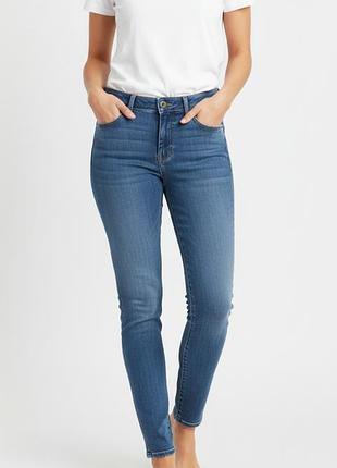 Джинси жіночі