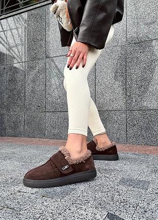 Замшеві утеплені зручні натуральні лофери шоколадного кольору