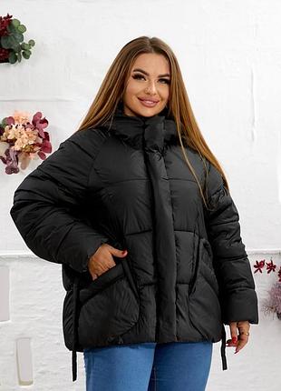 Зимняя дутая куртка на молнии с капюшоном с карманами с асеметричным низом