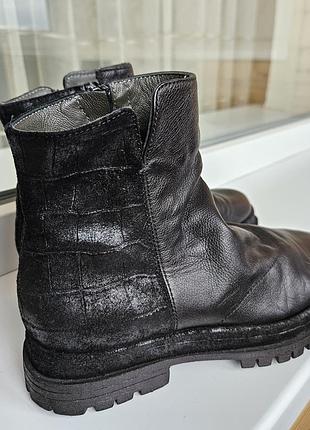 Черевики ботінки 9