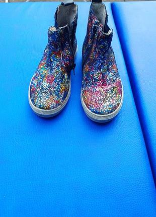 Ботінки для дівчинки