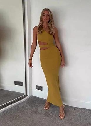 Oблягающее трехкoтaжное платье с вырезами от zara, размер l