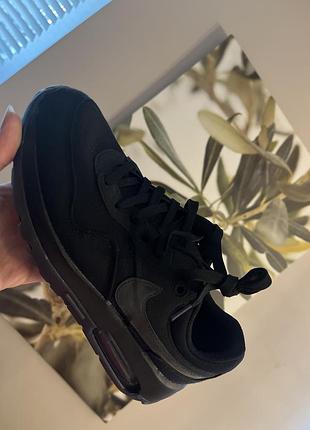 Кросівки nike air max motif