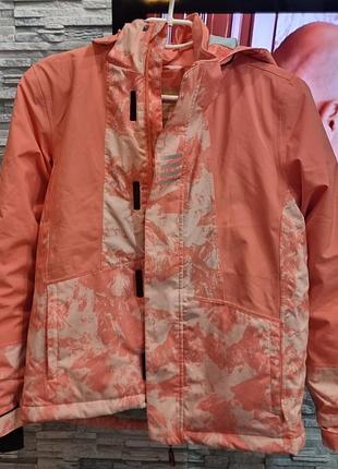 Куртка для дівчинки 146 ріст