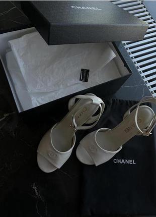 Босаніжки  chanel