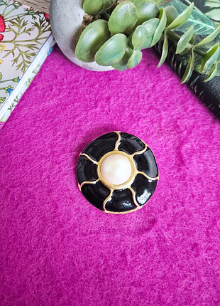 Брошка, коло з чорною емаллю, вінтаж