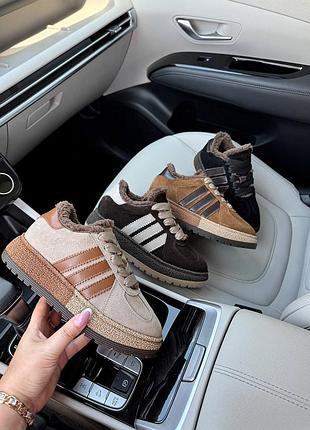 Женские зимние кроссовки