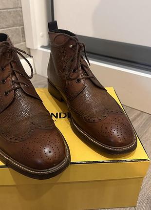 Шкіряні високікоричневі  brogue oxford marc&spencer sartorial