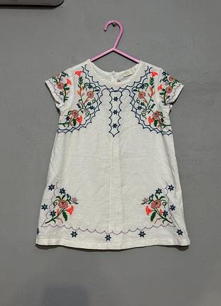 Сукня з вишивкою zara 2/3р
