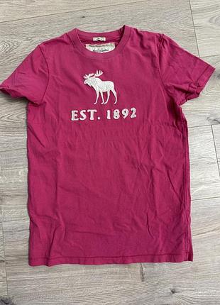 Футболка abercrombie & fitch