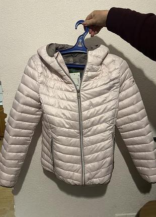 Куртка нова