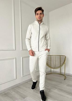 Костюм на меху